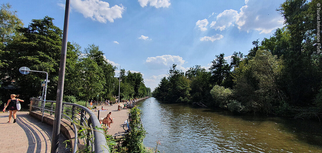 Uferpromenade an der Rednitz (Fürth, Städteregion Nürnberg)