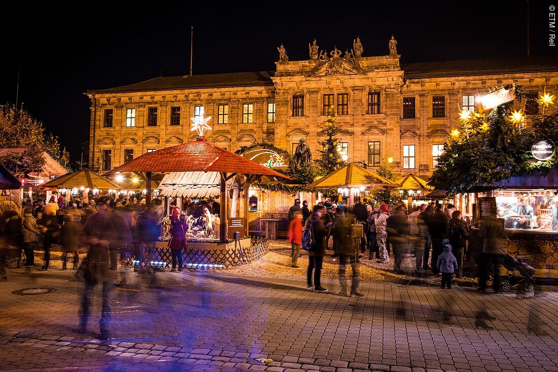 Weihnachtszauber auf dem Schlossplatz (Erlangen, Städteregion Nürnberg)