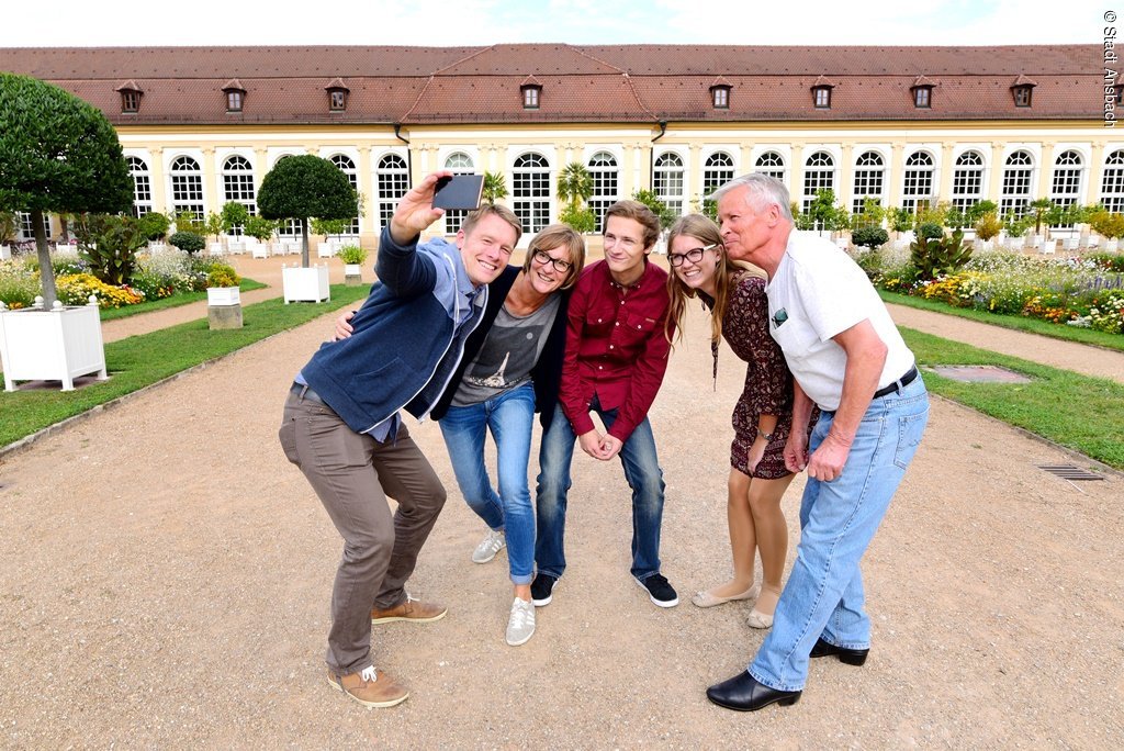 Vor der Orangerie (Ansbach, Romantisches Franken)